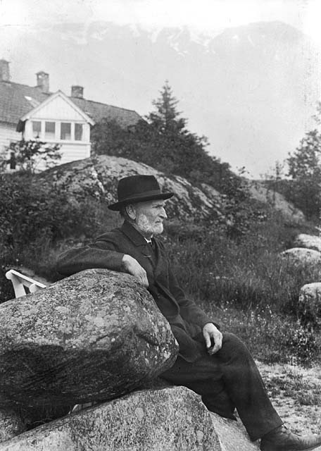 Knud Knudesen (Image in Public Domain)
